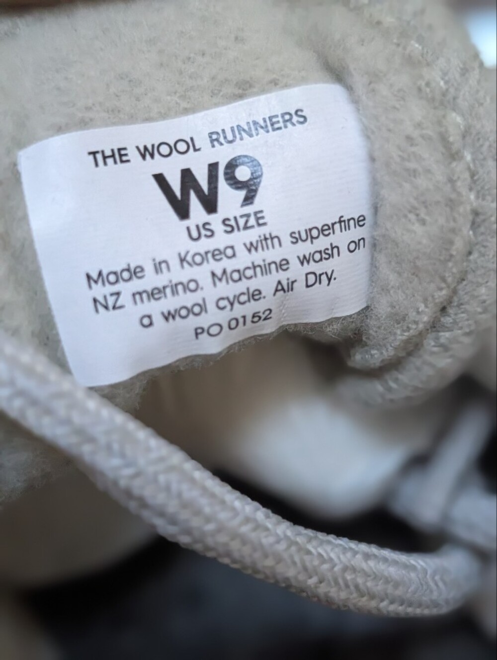 Allbirds Women's Wool Runners Grey Sneakers - 9 - Picture 8 of 12